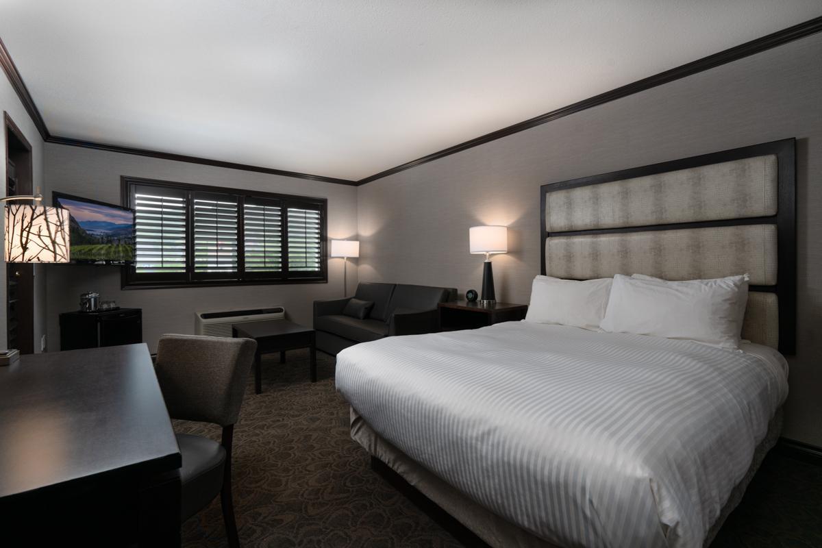 Prestige Vernon Hotel Esterno foto